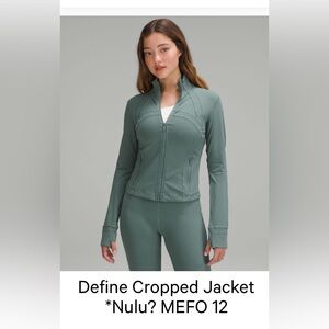 Lululemon Define crop